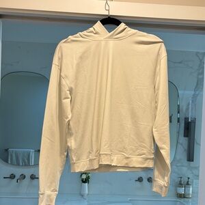Lululemon Women’s Classic Cream Hoodie -So Soft!
